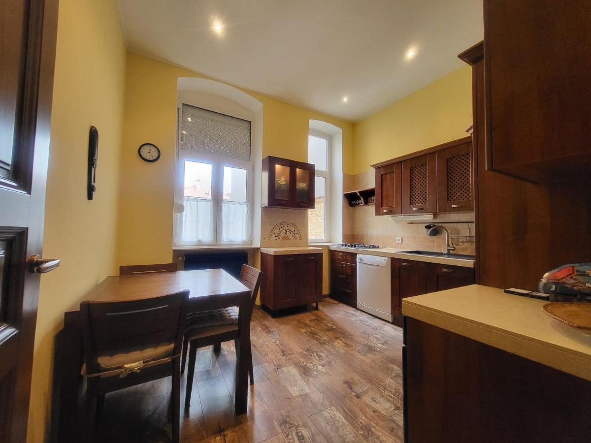 Stylish Apartment In Center Of زغرب المظهر الخارجي الصورة
